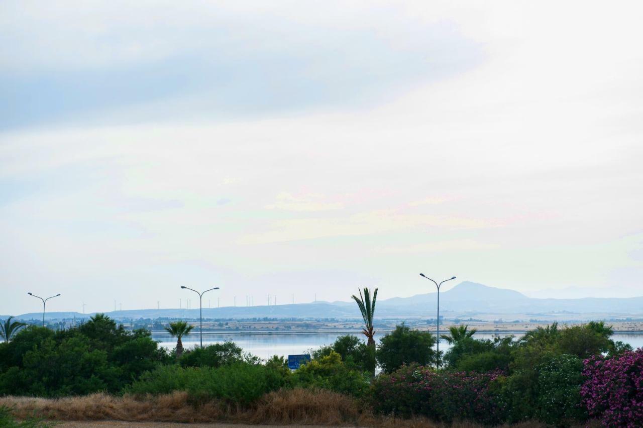 Sophia Court Apartment Larnaca Exterior foto